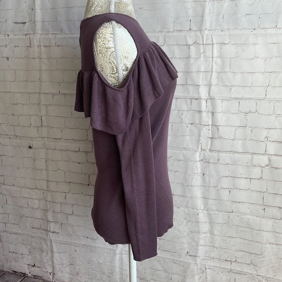 Hippie Rose Cold Shoulder Sweater in XS - Picture 3 of 11